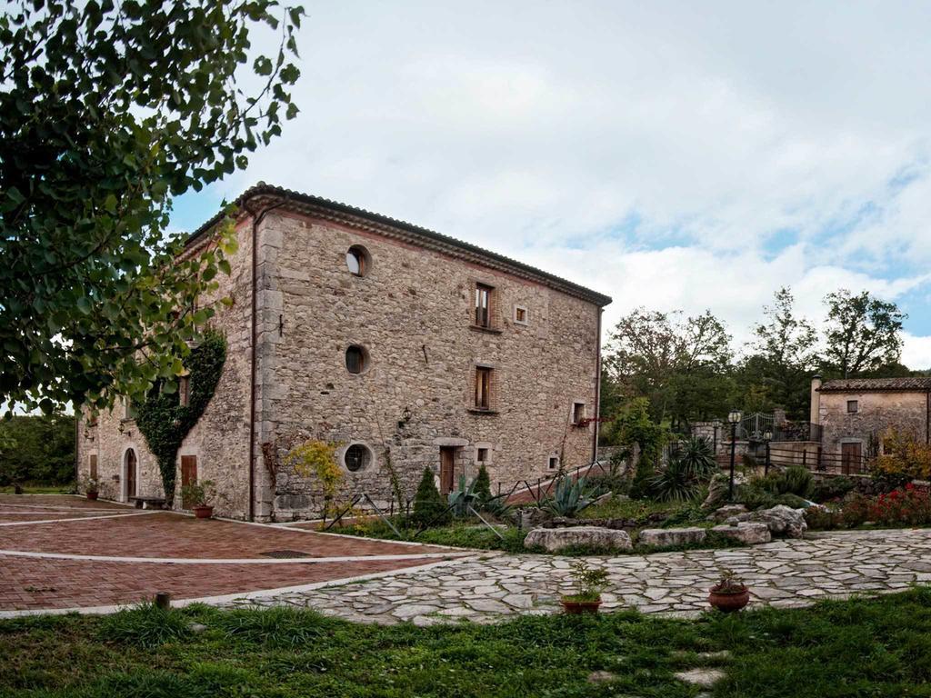 Country House Casale Kolidur Hostal Guardiaregia Habitación foto