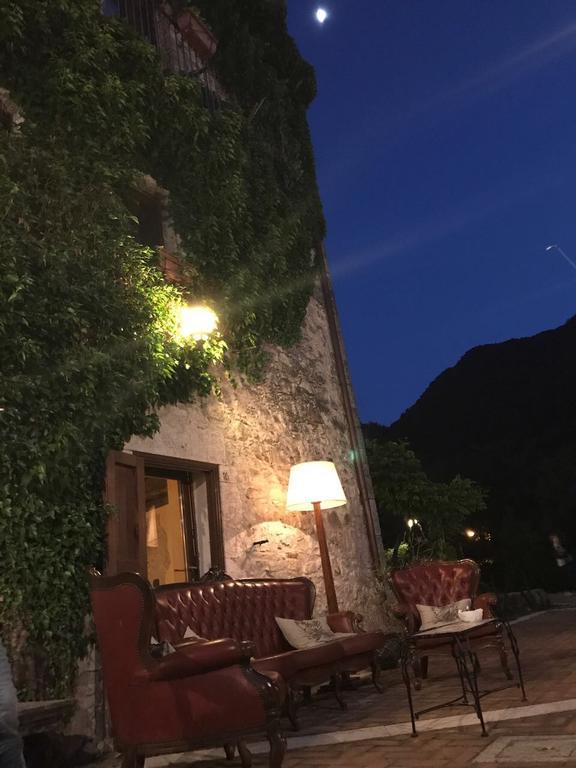Country House Casale Kolidur Hostal Guardiaregia Exterior foto