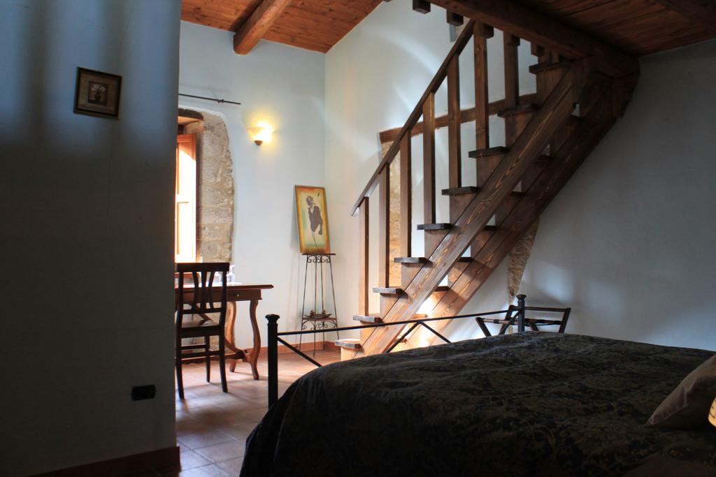 Country House Casale Kolidur Hostal Guardiaregia Exterior foto